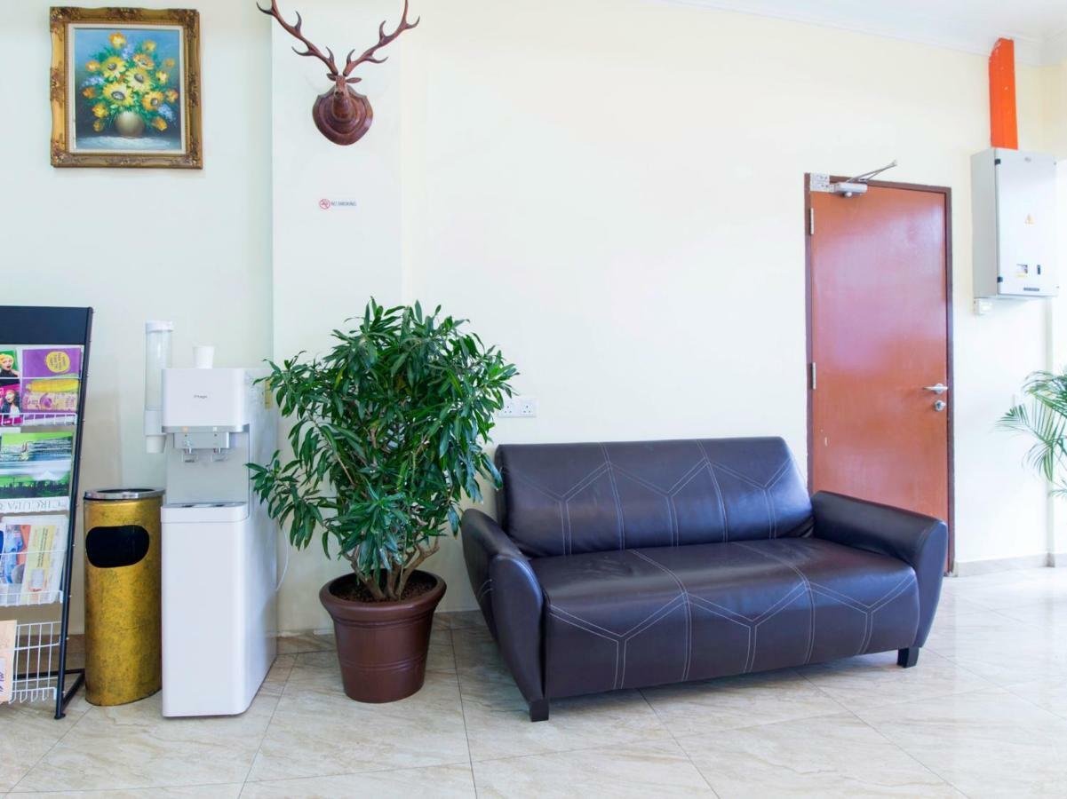 Oyo 327 Buddys Hotel Kuala Lumpur Dış mekan fotoğraf